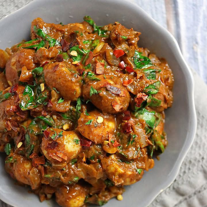 Azaad Takeaway Bhuna in Invergowrie.